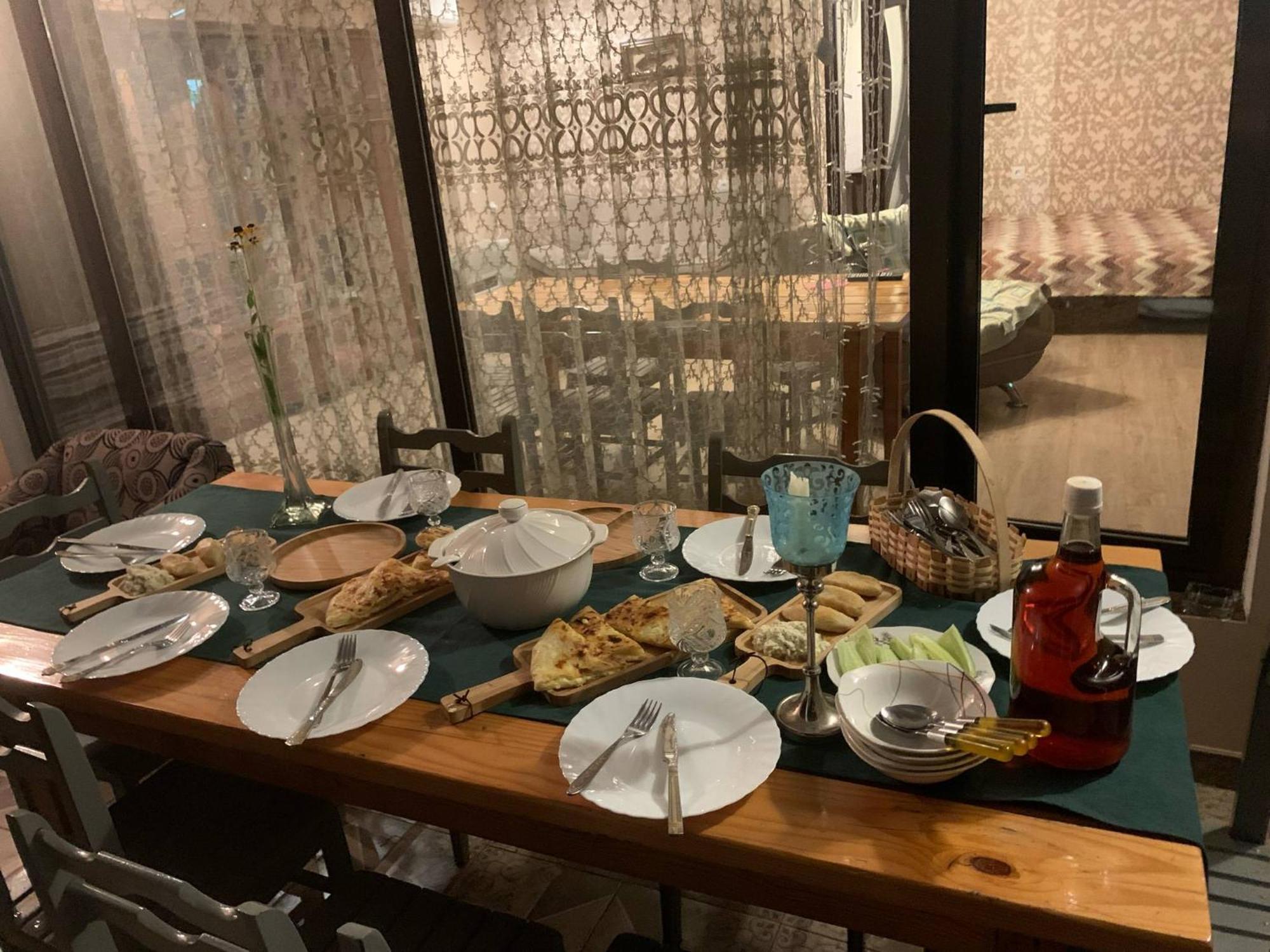 Nini's sweet house Hotel Matkhoji Buitenkant foto